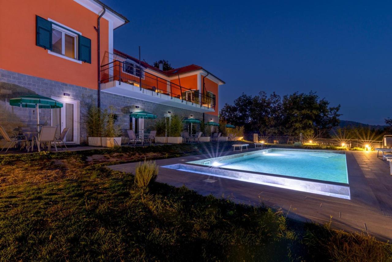 Agriturismo Cascina Trevo Споторно Экстерьер фото