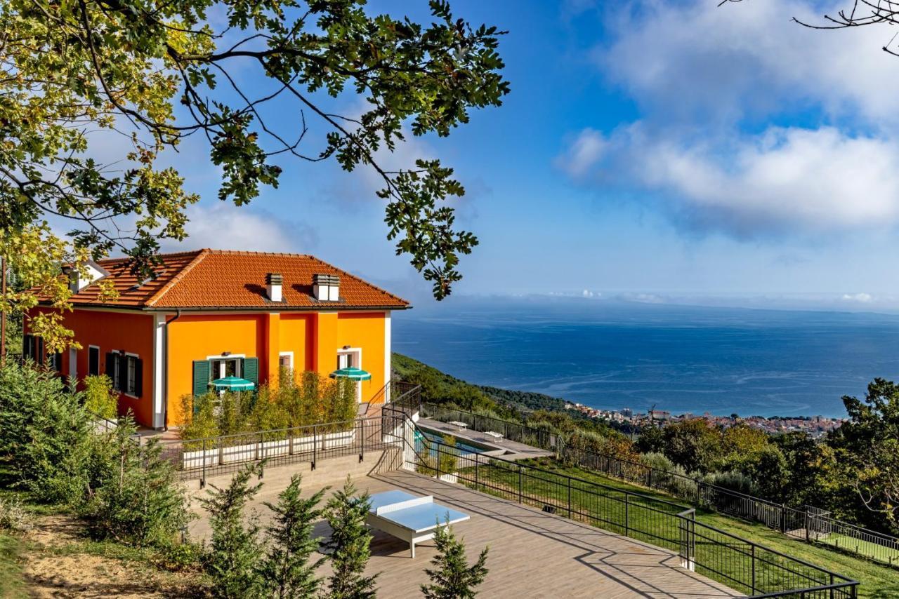 Agriturismo Cascina Trevo Споторно Экстерьер фото